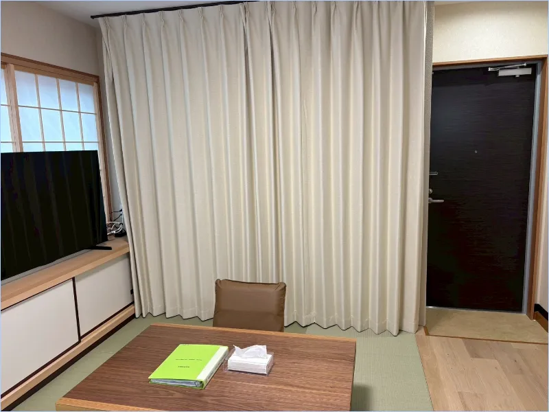 YU’S HOUSE